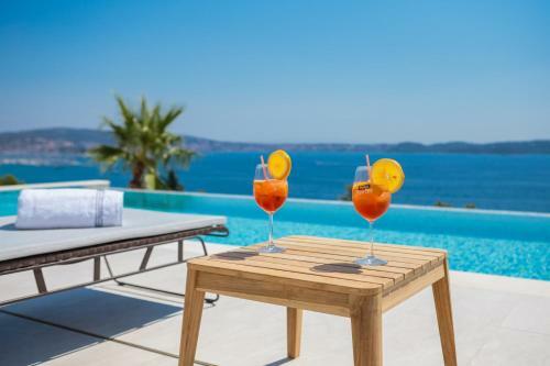 Ultraluxury Villa Elyzeum With Heated Pool