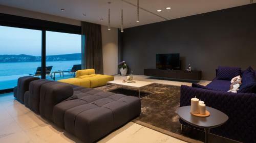 Ultraluxury Villa Elyzeum With Heated Pool