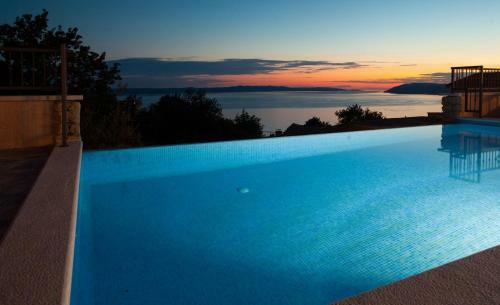 Villa Roko A Luxury Villa In Tucepi, Heated Pool