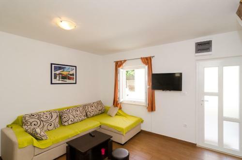 Holiday Home Jasenka Trstenik