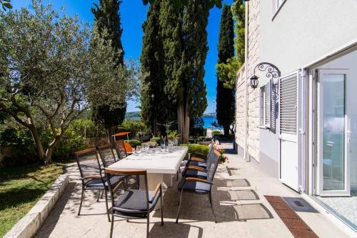 Apartment Cypress