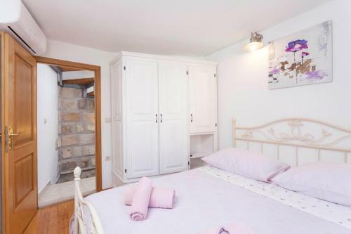 Holiday House Jasminka In Tucepi, Sea View