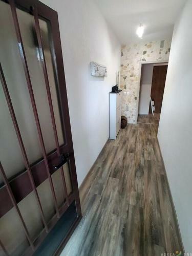Modern Apartment By Umag Sea