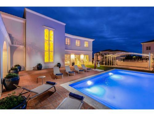 Affluent Villa In Vabriga With Artistic Interiors & Pool