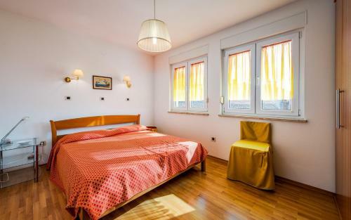 Valessia House With Apartment