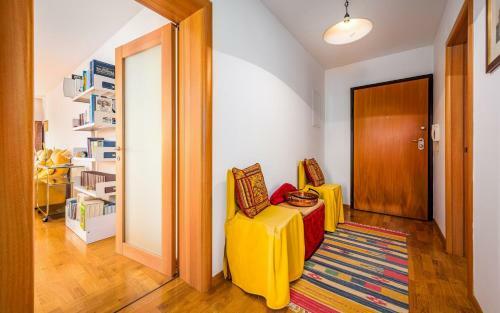 Valessia House With Apartment