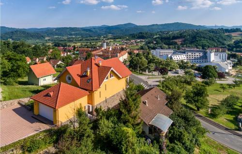 Five-bedroom Holiday Home In Varazdinske Toplice