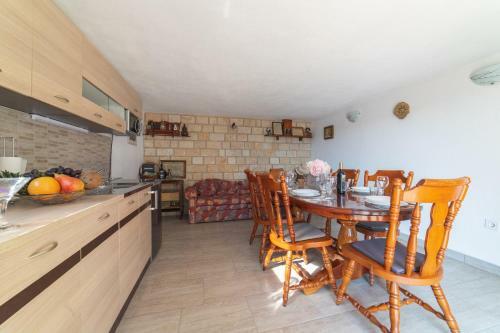 Holiday Home Sego With Pool