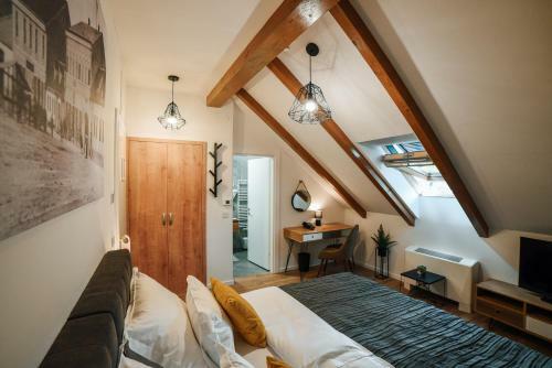 Hotel Chop Old House Rooms