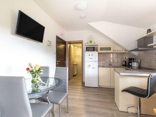 Boutique Apartment In Seli?te Dre?ni?ko With Garden