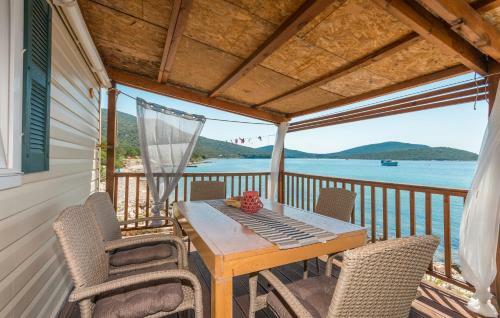 Seascape Bungalow With Terrace With Seaview