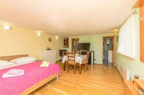 House Piece Of Heaven