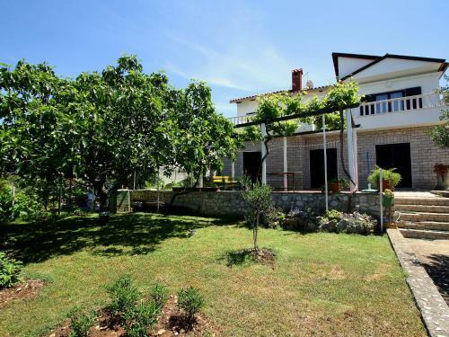 Apartment Jakov
