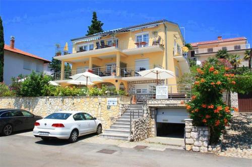 Apartamentos Novoselic 7 Penthaus