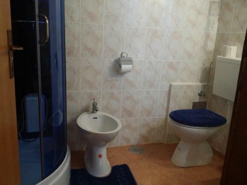 Family Apartments With See View