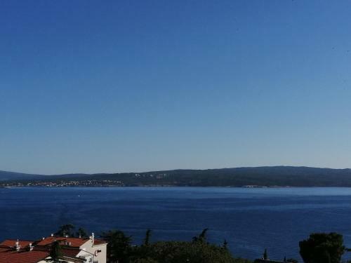 Family Apartments With See View