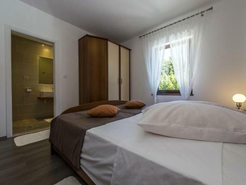 Luxurious Villa In Kadumi With Swimming Pool