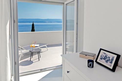 Villa V - Private Pool, Special Location & Surroundings