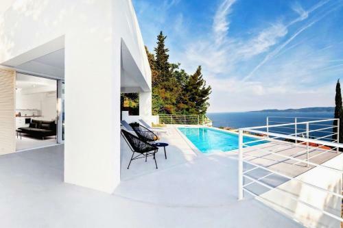 Villa V - Private Pool, Special Location & Surroundings