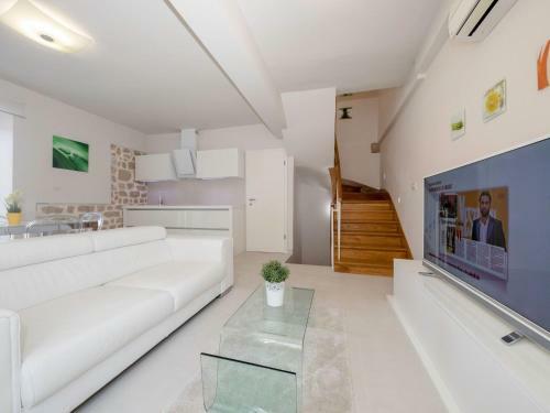 Villa For 6 Guests Only 50 Meters From The Beach Sv Ivan