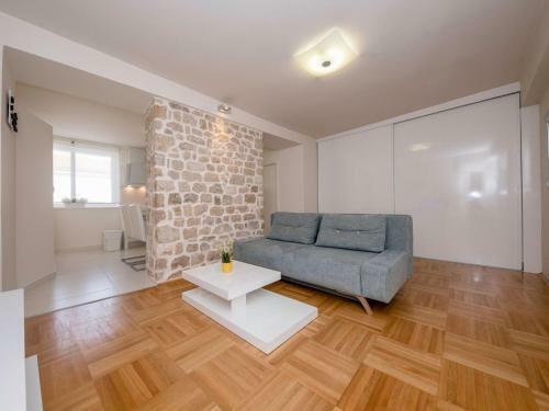 Villa For 6 Guests Only 50 Meters From The Beach Sv Ivan