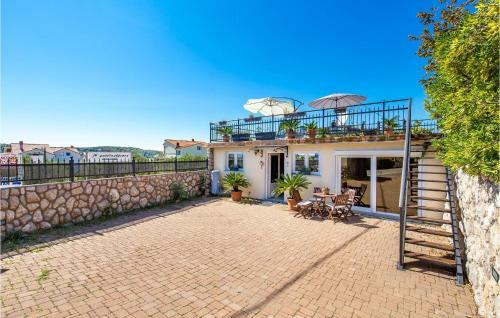 Stunning Home In Rab W/ 1 Bedrooms