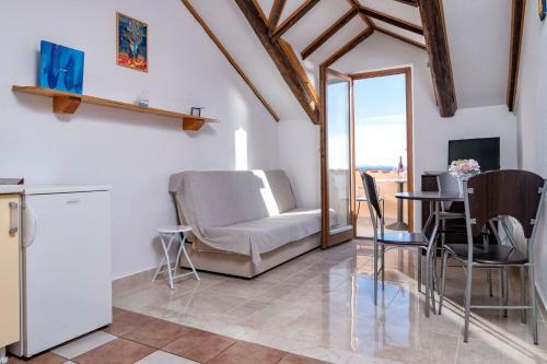 Spila Beach Apartments