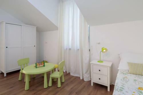 Kastel Luksic Villa Sleeps 15 Pool Air Con Wifi