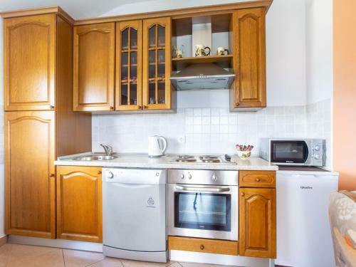 Modern Apartment In Vi?kovo With Balcony