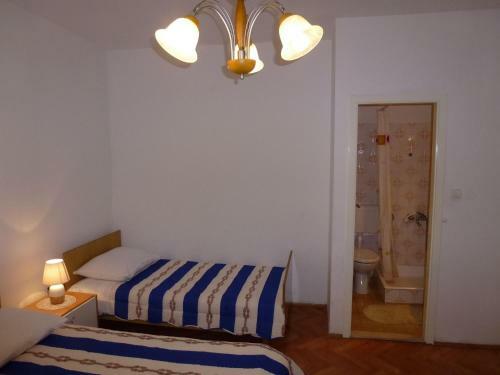 Apartments Nediljka-80m From Sea