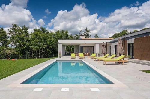 Villa Lara Gracisce