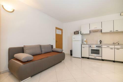 Apartments Zoran