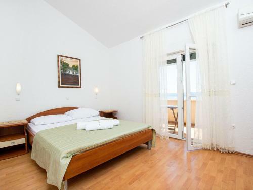 Comfortable Apartment In Celina With Swimming Pool