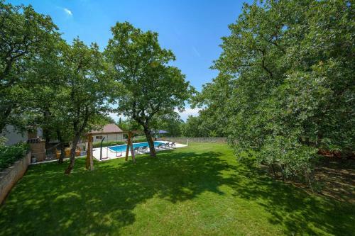 Casa Ana Tripari