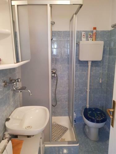 Hostal Apts And Rooms Makaj - 80m From Beach