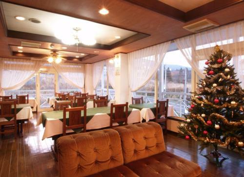 Hotel Akakura Yours Inn