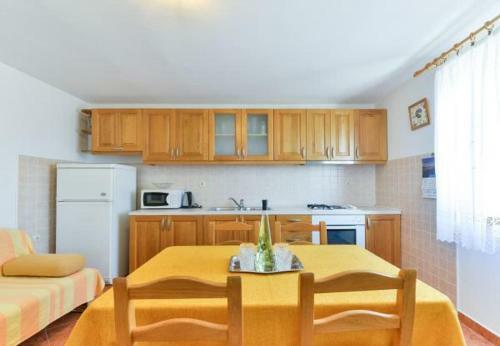 Apartments Kosta - 150m From Beach