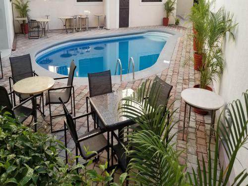 Villa Elegance Hotel & Apartment