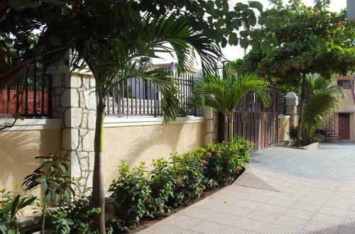 Villa Elegance Hotel & Apartment