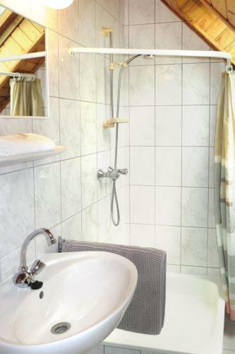 Holiday Home Sabine - Abr119