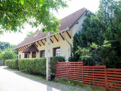 Holiday Home Regina - Boe131