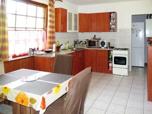 Holiday Home Regina - Boe131