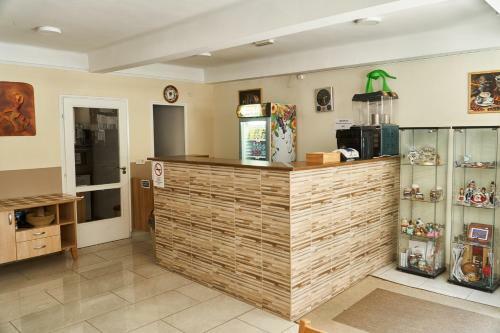 Center Hostel And Guest House