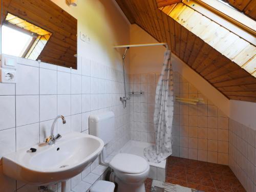 Holiday Home Moni-1