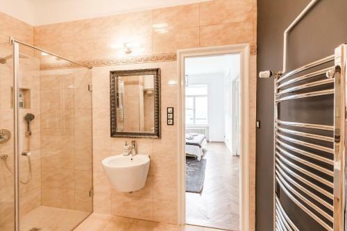Cityhold Premier Apartment