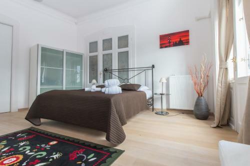 Bed & Breakfast Butterfly Home Danube