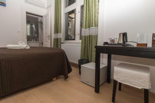 Bed & Breakfast Butterfly Home Danube