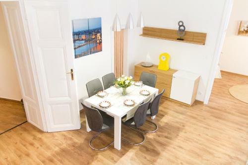 Apartamento Luxury 2br Apt By The Synagogue