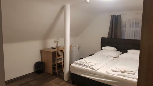Bed & Breakfast Hbh Bajor S�rh�z, �tterem �s Panzi�