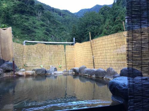 Jigokudani Onsen Korakukan